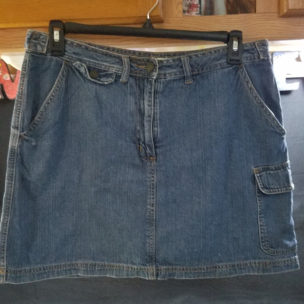 St John's Blue Jean Scort